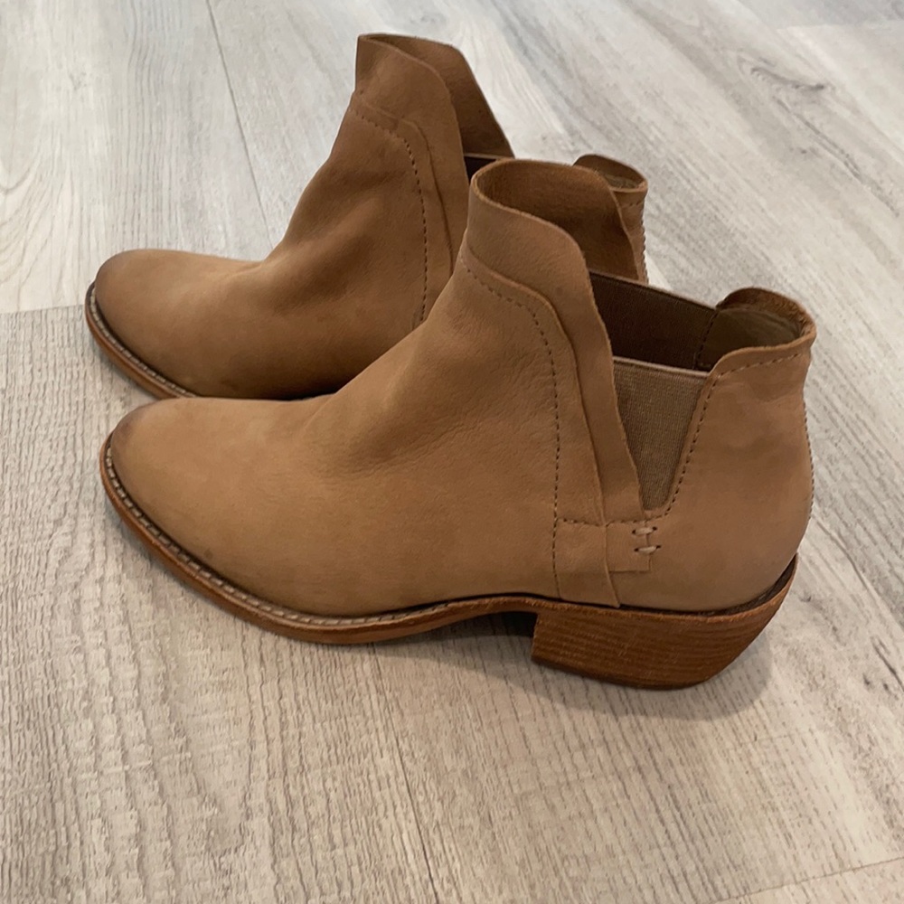 $30 DEAL - NEW!! Leather Bootie!!